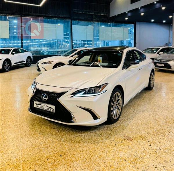 Lexus ES 2023 for sale in Iraq - Erbil